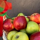 Фруктовая подарочная корзина с яблоками «Яблочное лукошко". Фото №5