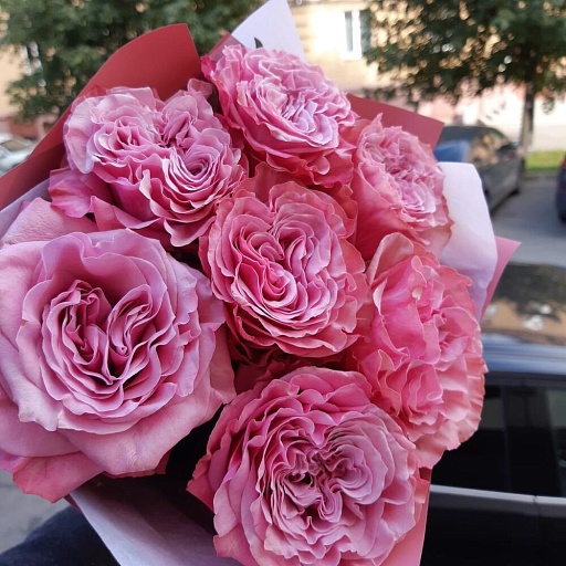 Букет из 7 пионовидных роз "Кантри блю". Фото №2