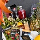 Подарочная корзина с фруктами, сырами, соленьями и  декором «Летнее раздолье». Фото №2