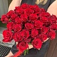 Букет из 25 красных роз "Сандра". Фото №7