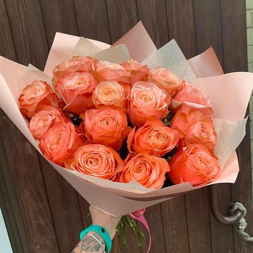 Букет из 17 пионовидных роз "Кахала". Фото №2