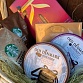 Подарочная корзина с кофе, печеньем и шоколадом «Изысканное чаепитие». Фото №3