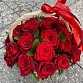 Корзина из 25 красных роз и зелени "Эксплорер". Фото №6