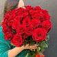 Букет из 31 длинной красной розы "Эксплорер". Фото №7