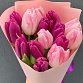 Букет из 15 фиолетовых и розовых тюльпанов "Милана". Фото №7