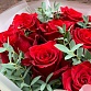 Букет из 9 красных роз и эвкалипта "Боско". Фото №6