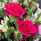 Букет из белых альстромерий, розовых роз и эвкалипта "Маркиза". Фото №6