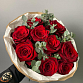 Букет из 9 красных роз с эвкалиптом "Альбион". Фото №1